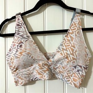 Danskin Adjustable Sports Bra
